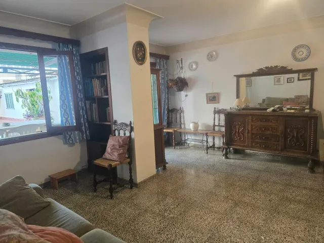 Gran piso todo exterior a  5 minutos del centro. — 15