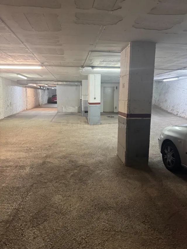 Plaza de parking en alquiler en pleno centro de El Vendrell - foto 3