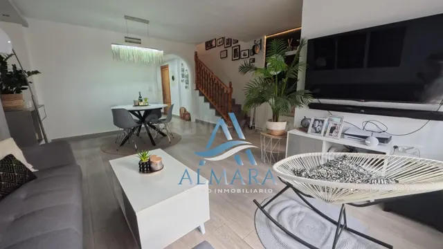 Duplex Adosado con Solárium - Las Molinetas Águilas - foto 2