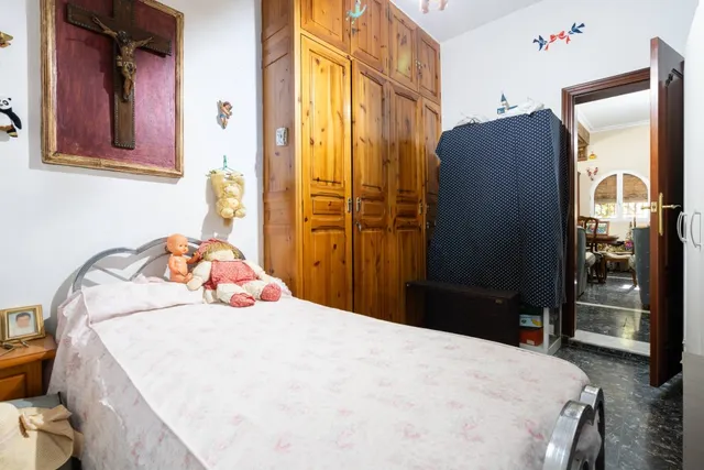 Chalet y parcela segregable en Palomares del Río — 36