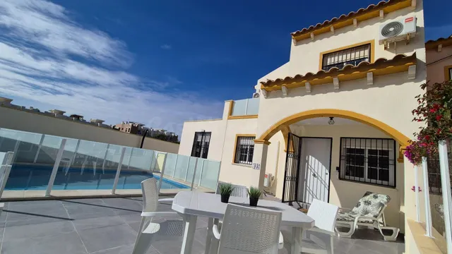 Villa 2 habitaciones 163m² en venta - La Zenia - foto 4