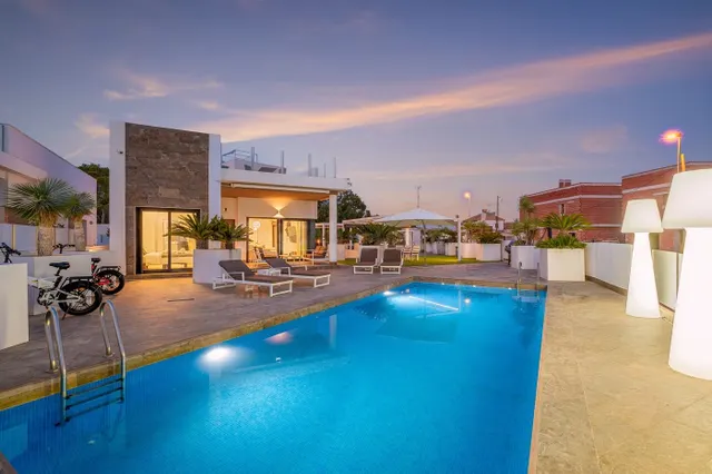 Villa 3 habitaciones 113m² en venta - PAU 8