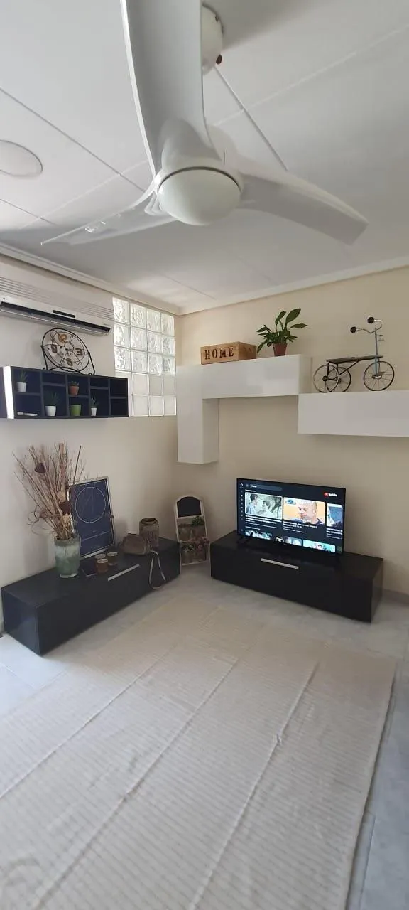 Fantástica vivienda reformada. junto a la playa. ideal para vivir o como inversión — 7