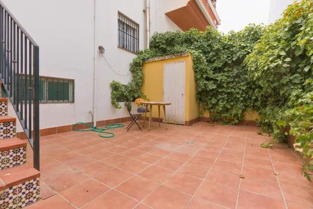Bonita Casa en Cúllar Vega — 19
