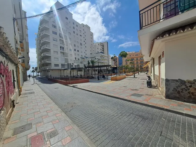 Garaje 12m² en venta - Centro — 5