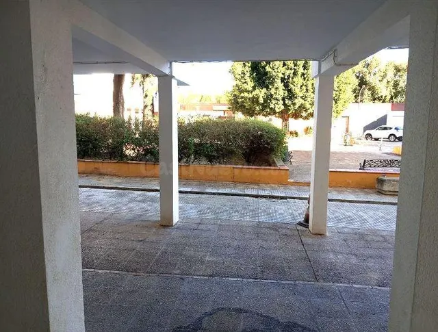SE VENDE piso OKUPA en C Caja De Ahorros de Chiclana de la