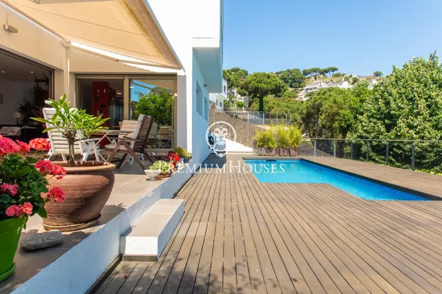 Casa en venta en Sant Cebrià de Vallalta - Urb. Vistamar — 4