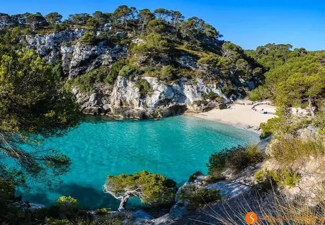 Oportunidad de inversión en primera línea de mar, Menorca —  - foto 2