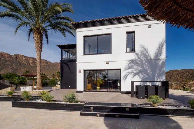 Villa 3 habitaciones 289m² en venta - Costa de almeria — 30