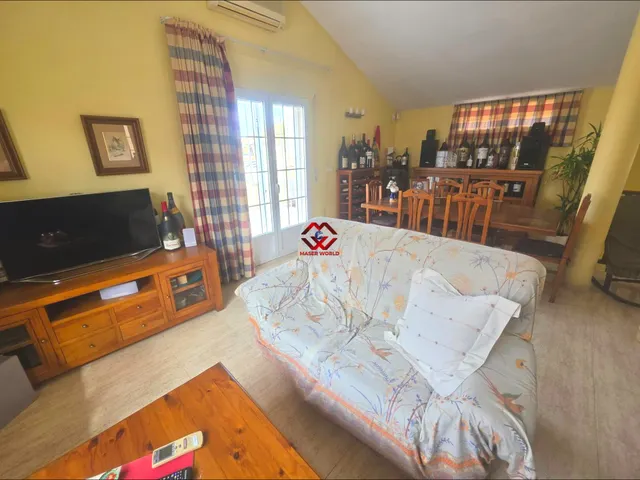 Villa en esquina con piscina privada, garaje a 800 m de la playa en Santiago de la Ribera — 37