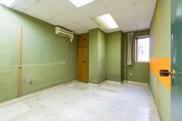 OFICINA DE 149 m2 EN PLENA GRAN VÍA – POSIBILIDAD DE TRANSFORMACIÓN EN VIVIENDA — 12