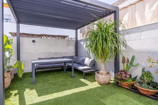 Vivienda adosada reformada, amplia y lista para entrar a vivir — 23