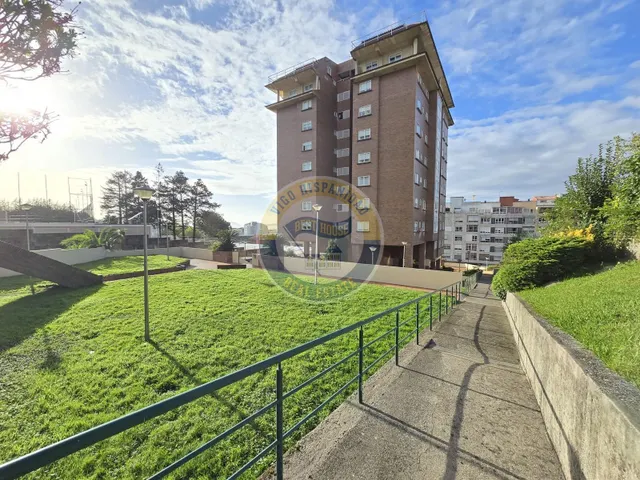 Piso 3 habitaciones 100m² en alquiler - Coia — 37