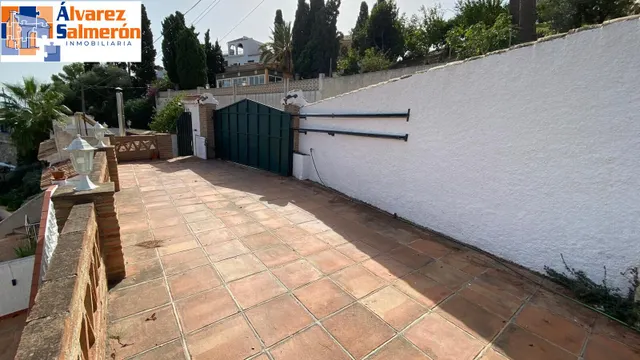 Chalet en alquiler en urbanización los pinos - almuñecar - larga estancia — 18