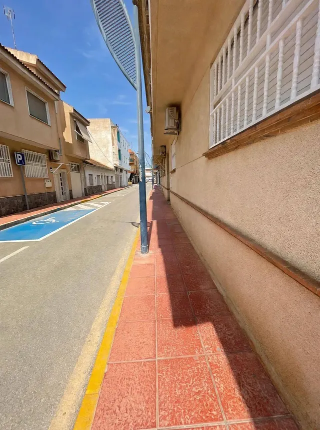 Piso reformado con ascensor a escasos metros de la playa | Santiago de la ribera — 48