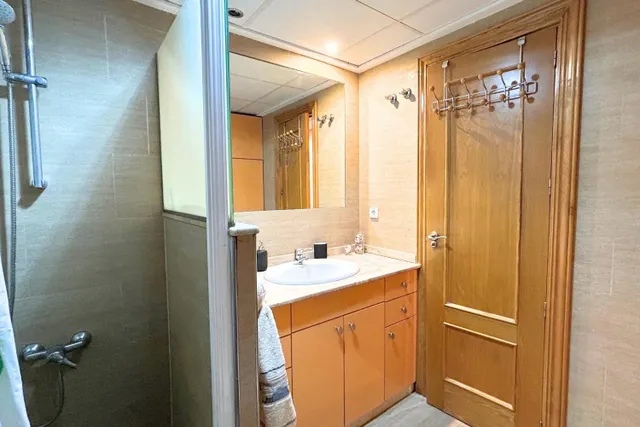 PISO EN VENTA EN LA FLOTA, JUNTO AL JARDÍN DE LAS TRES COPAS — 17