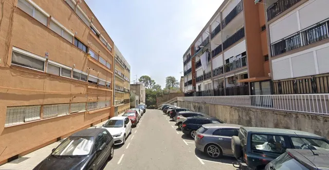 Venta piso en Rubí (Barcelona) - foto 2