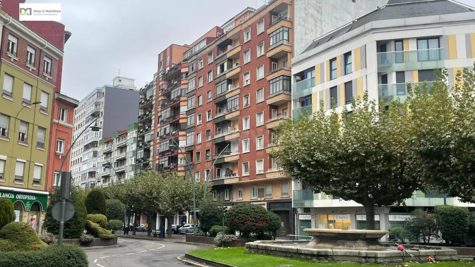 PISO CENTRICO