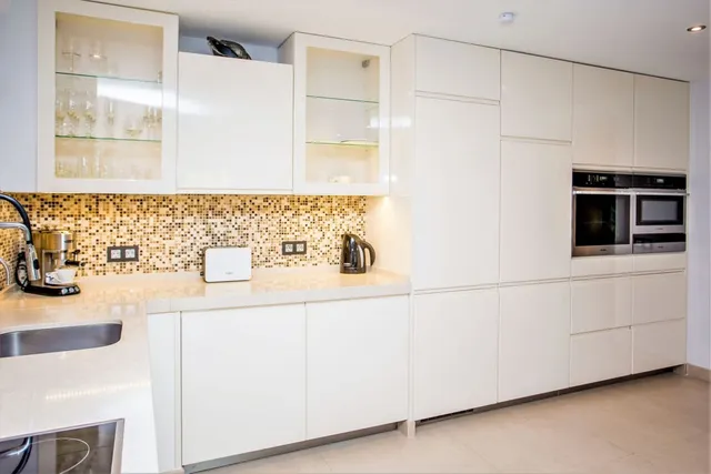 Chalet 7 habitaciones 550m² en venta - Marbella — 23