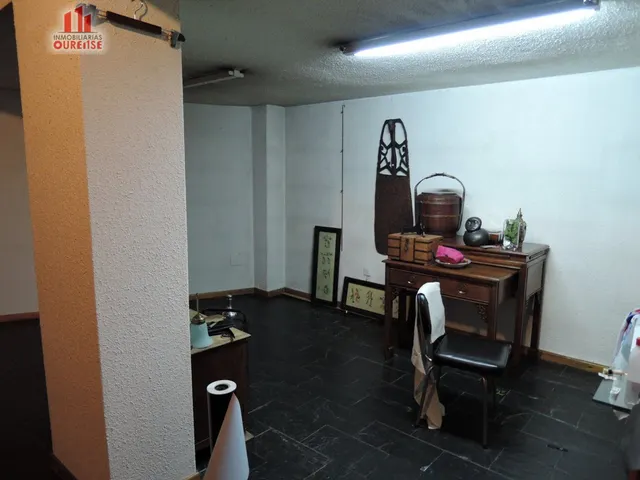 LOCAL COMERCIAL EN EL CENTRO DE LA CIUDAD DE OURENSE — 7