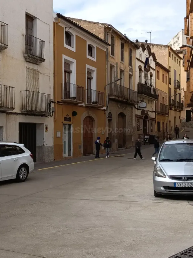 Encantadora Casa Adosada en García, Tarragona - Oportunidad  - foto 3