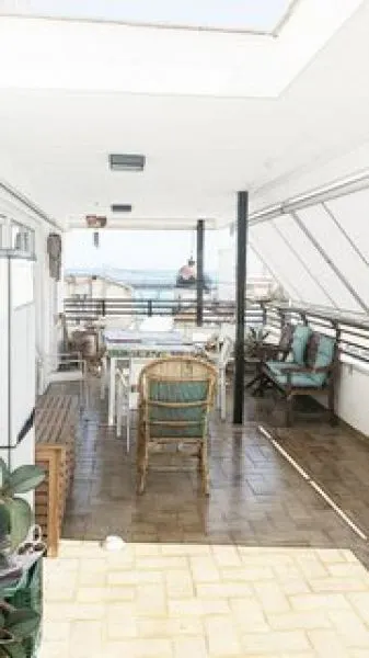 MAGNIFICO ÁTICO DUPLEX CON VISTAS AL MAR - foto 3