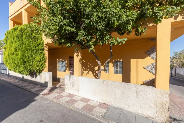 ✨ ¡NUEVA OPORTUNIDAD CON VISTAS INCREÍBLES A GRANADA! ✨ — 35