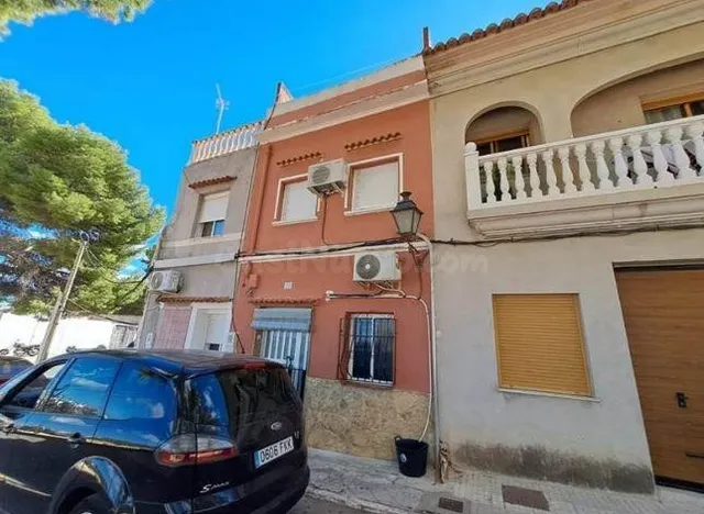 SE VENDE casa OKUPA en C VISTA HERMOSA 10 de Oliva - foto 3