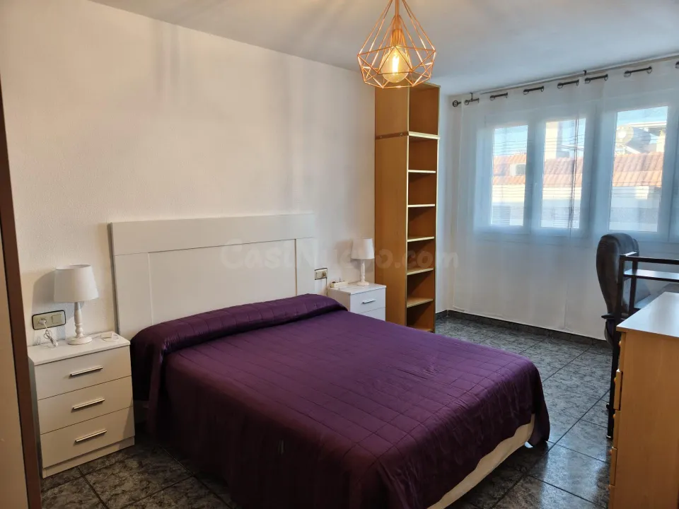 Alquiler de habitación en Costacabana