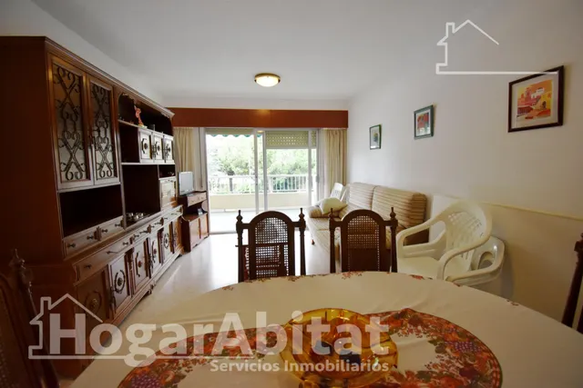 EXTERIOR CON PISCINA, GARAJE Y TERRAZA A SOLO 200 M DE LA PLAYA — 7