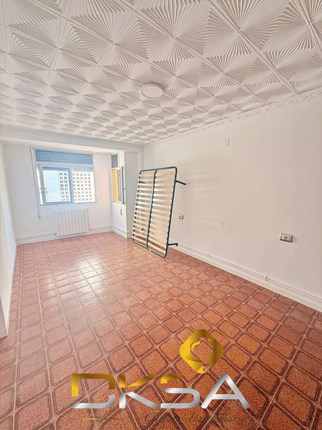 111 m2, 4 habitaciones y terraza comunitaria en un edificio familiar de Vila-real — 7