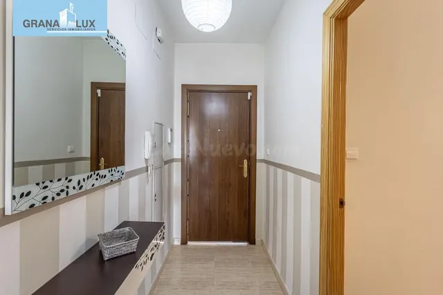 Piso en venta en Santa Fe con garaje y terraza. - foto 2