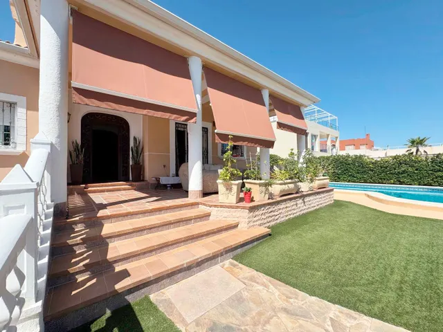 Villa 6 habitaciones 290m² en venta - Torre la mata — 7