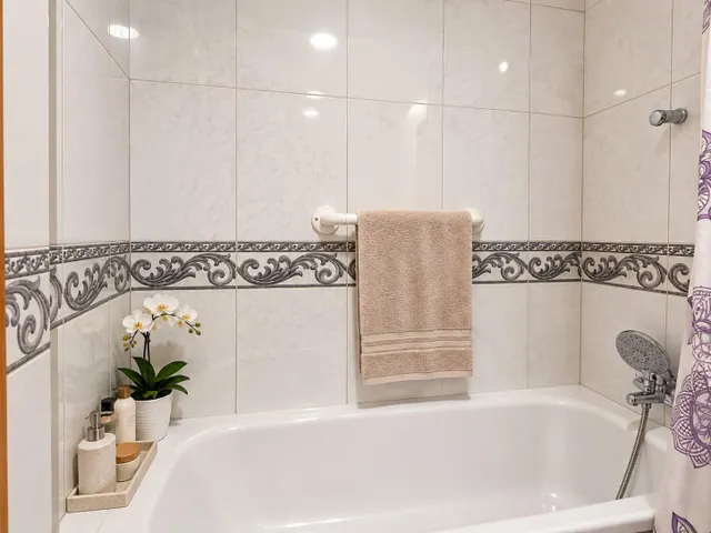 SE VENDE PISO LUMINOSO EN ALCARAVANERAS — 7