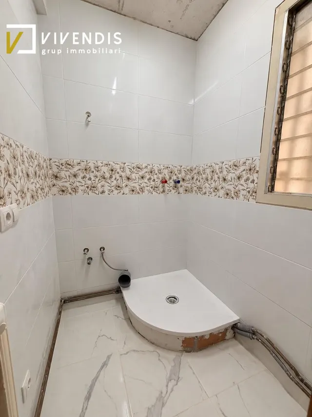 PISO EN VENTA - RAMBLA FERRAN — 18
