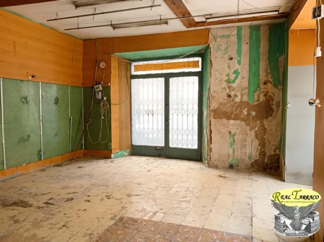 Local comercial con gran visibilidad en una ubicación estratégica de Valls — 8