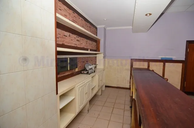 Local comercial en venta — 26