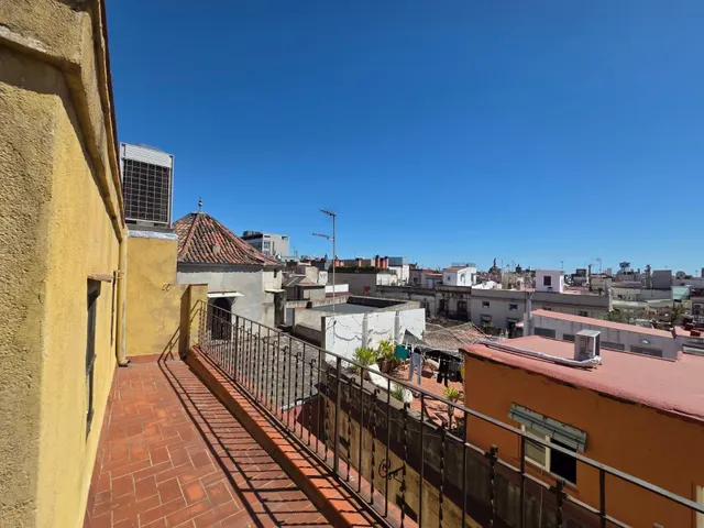 Encantador piso exterior en finca histórica del Barri Gòtic — 24