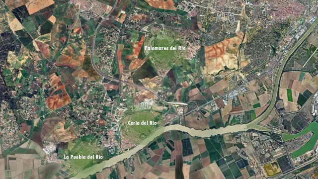 Suelo urbano consolidado en venta en Coria del Río (Sevilla) - foto 2