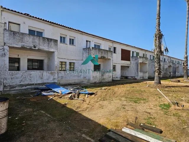 Edificio de 15 viviendas en venta en Valdebótoa