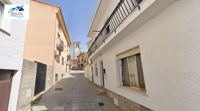 Venta piso en Robledo de Chavela — 2