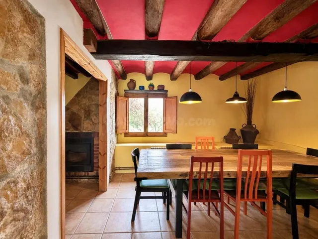 Masía catalana con encanto en entorno natural, lista para entrar a vivir o invertir como alojamiento rural — 8