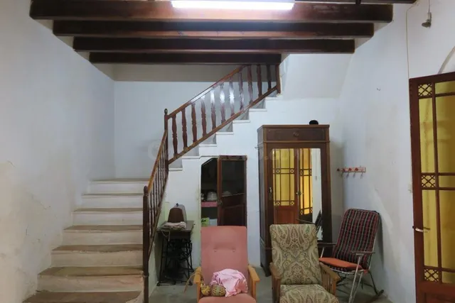 CASA EN CENTRO DEL PUEBLO DE CAMPOS