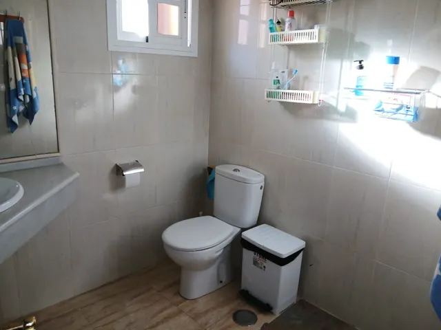 VIVIENDA INDEPENDIENTE CON TERRENO — 15