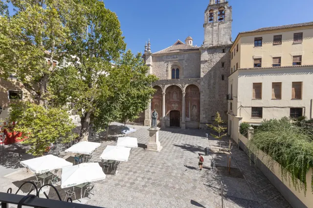 ¡CASA CON ENCANTO Y VISTAS EN PLENA PLAZA DE SANTO DOMINGO... EN EL EMBLEMÁTICO BARRIO DEL REALEJO! — 6