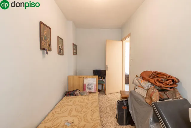 Piso con terraza y gran potencial junto a Camino de Ronda — 15