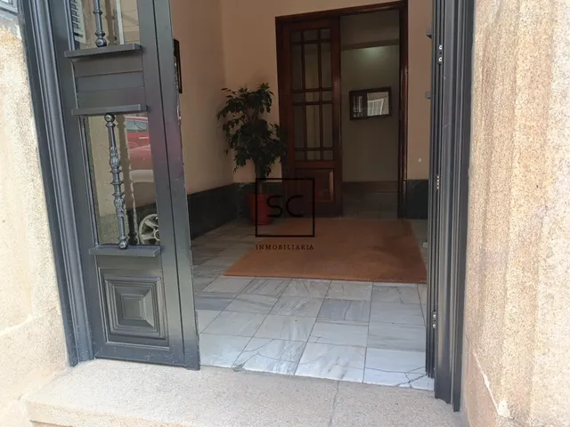 Piso con ascensor y trastero en el Centro, Ferrol — 38