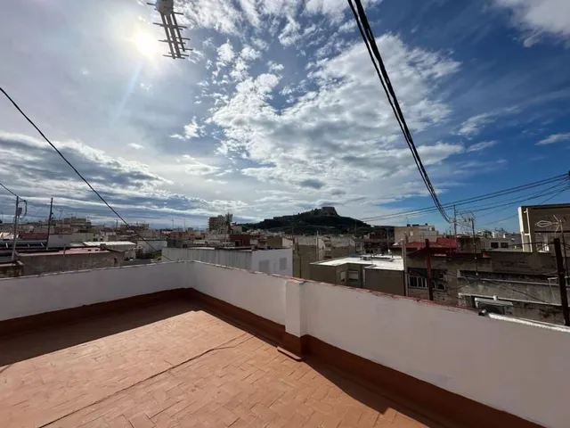 Apartamento 2 habitaciones 52m² en venta - Carolinas bajas — 25