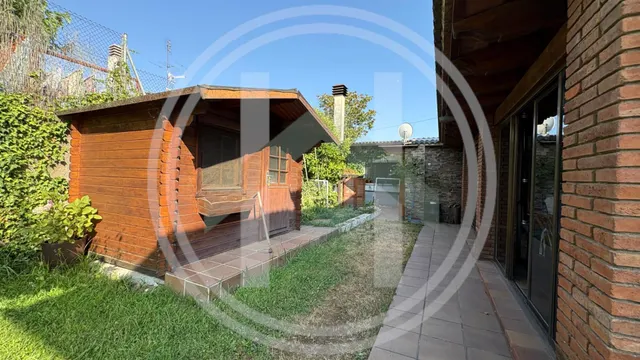 Una joya escondida: luz, espacio y vida al aire libre — 49
