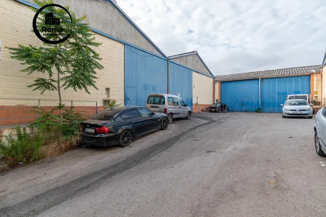 NAVE INDUSTRIAL DE 240M2 EN JUN-GRANADA — 23